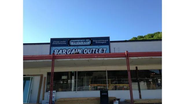 Builder's Bargain Outlet
