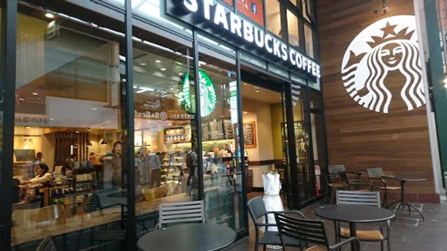 Starbucks Coffee - Kita-Shinsaibashi