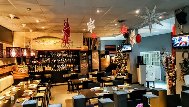 Hoshi & Sushi Asian Cuisine