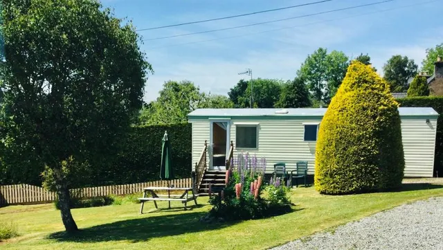 Forest View Caravan, Rose Cottage