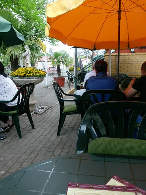 Eiscafé Angela - Angela Weibrecht