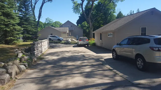 Sunset Shores Cottages