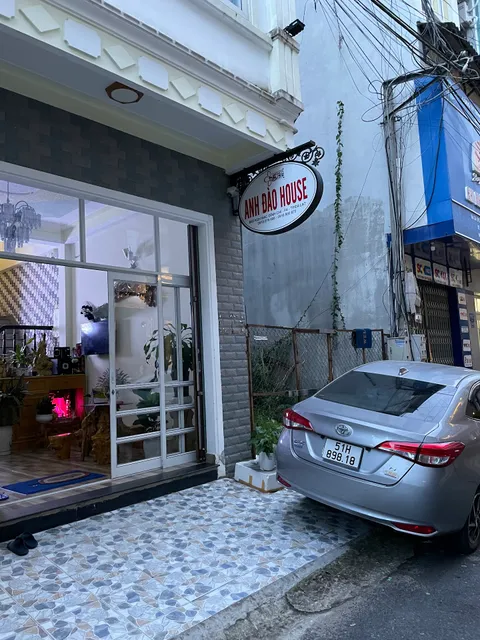 Anh Đào House