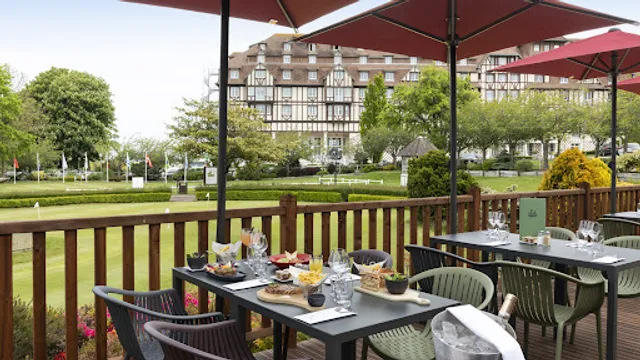 Le Club House du Golf Barrière Deauville