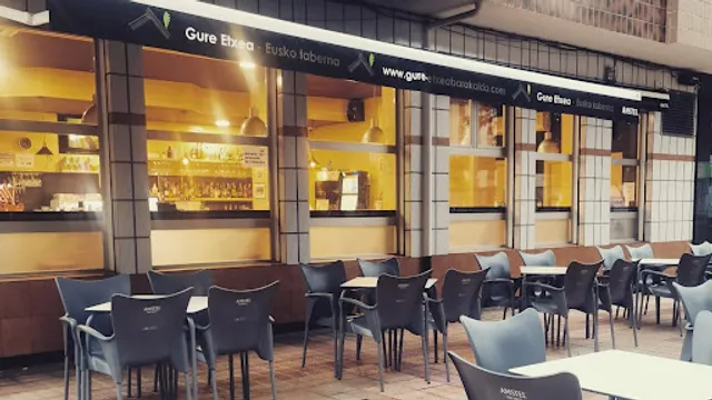Cafe Bar Gure Etxea