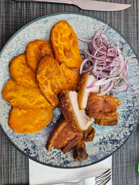 Barrio Fino Restobar