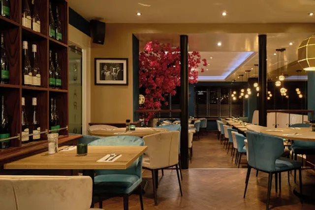 Restaurant Centennial