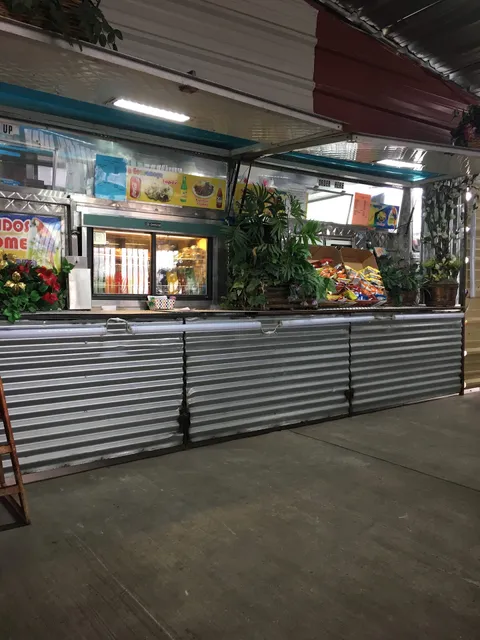 La guacamaya taco truck