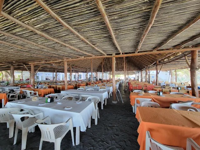 Restaurante Y Cabañas Brisas De Escalera