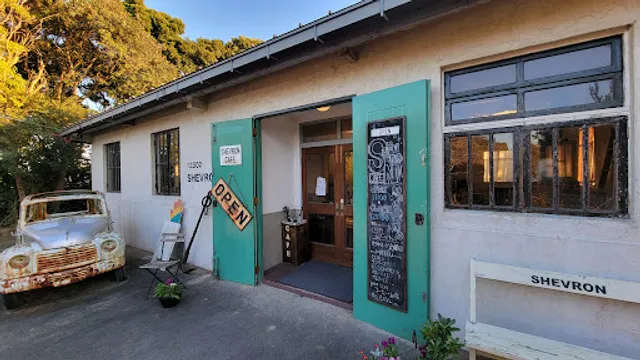 Shevron Cafe