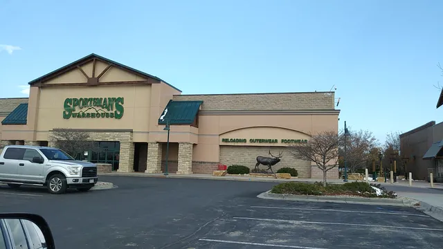 Sportsman's Warehouse