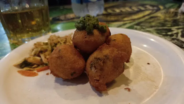 Shweta Bar And Restaurant