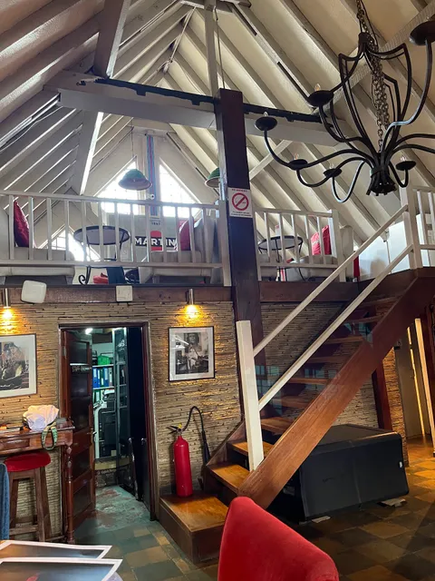 Que Pasa Bar & Bistro