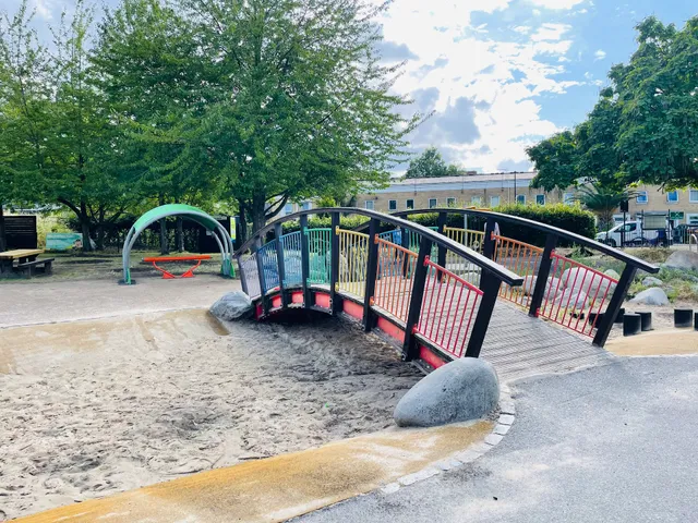 Mile End Children’s Park and Pavilion