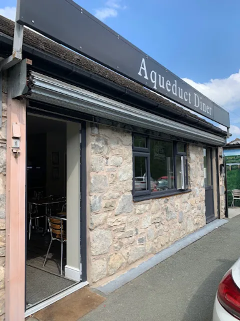 Aqueduct Diner