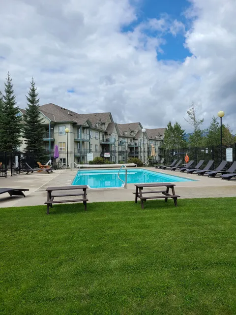 The Peaks Condo Complex