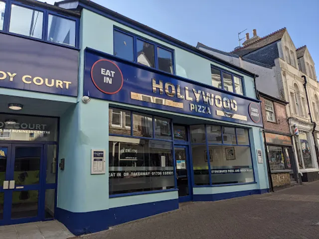 Hollywood Pizza @ Savoy