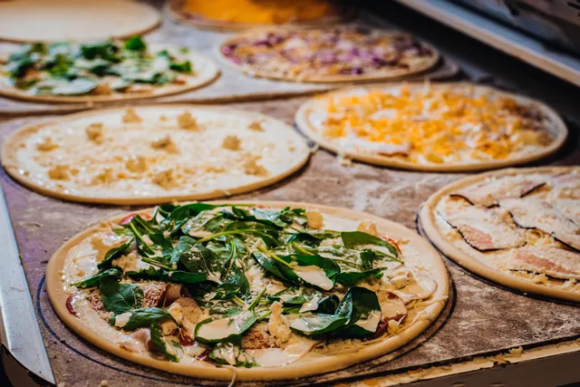 Amici Pizza & Burgers (Brno-Lesná)