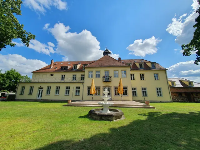 Schloss Grochwitz Hotel (garni) & Eventlocation