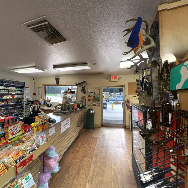 Miltons Country Store Restaurant & Campground