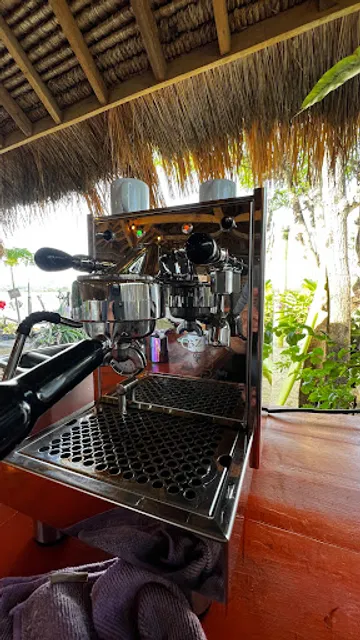 SOMM Surf Cafe and Surf School Gerupuk, Lombok