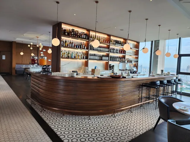 Khéma Restaurant Flatiron