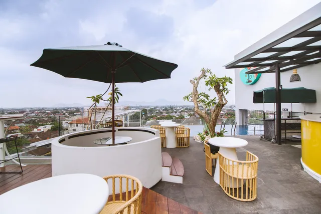 AZANA HOTEL TULUNGAGUNG