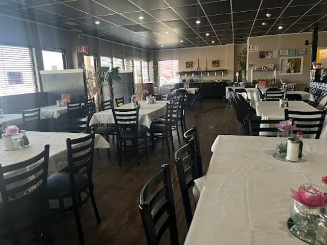 Toniroz Grill & Restaurant