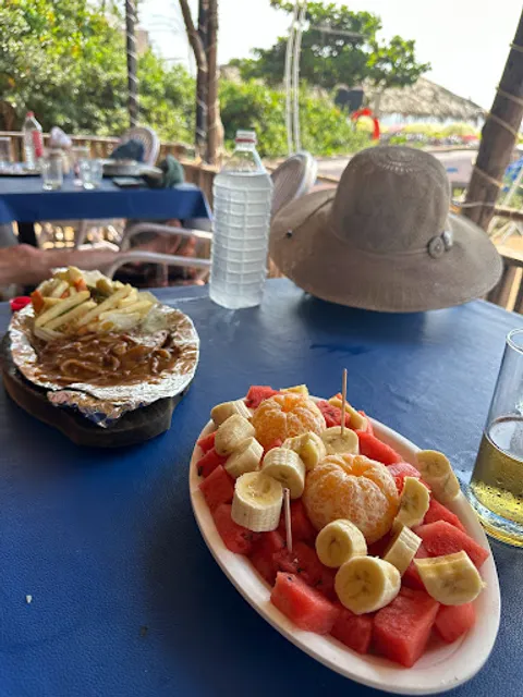 Beach Queen Bar & Restaurant