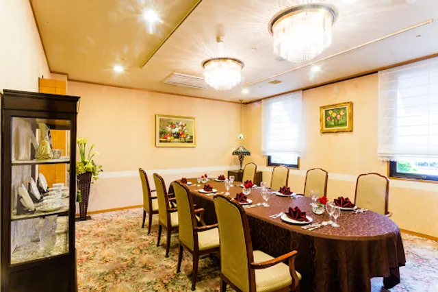 レストラン アンティーク