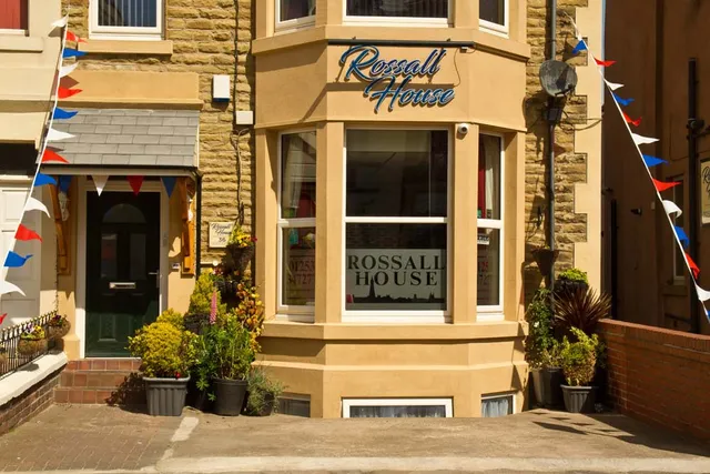 Rossall Guest House Blackpool, for Families & Couples