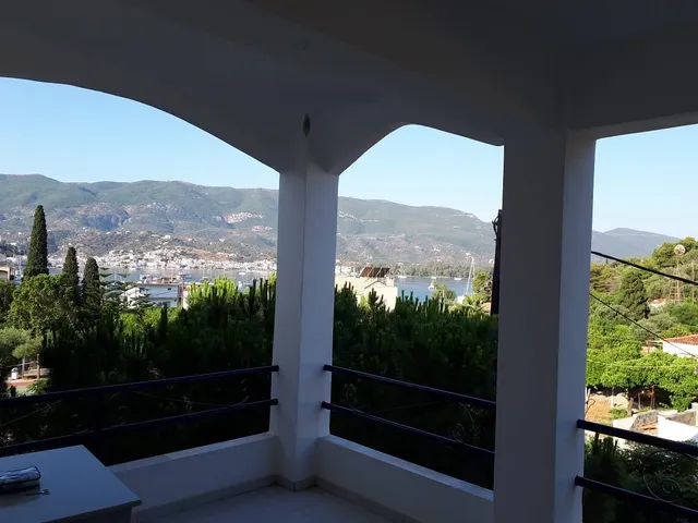 Christina Perlia Studios