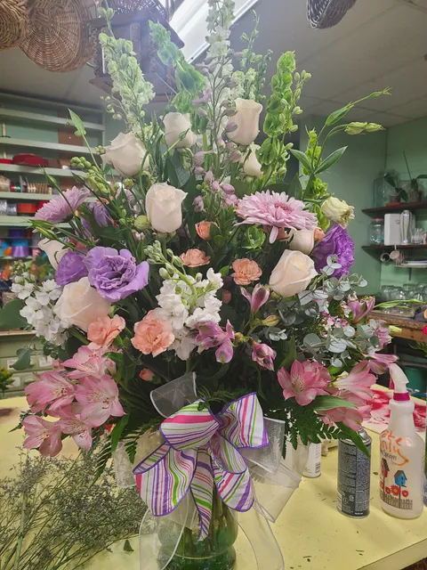 Jacksonville Florist & Gifts