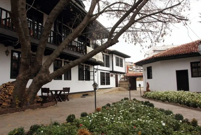 Khan Staria Dobrich Family Hotel