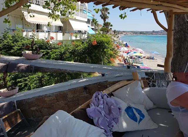 Sea Pride Beach Bar & Restaurant