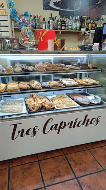 Très caprichos