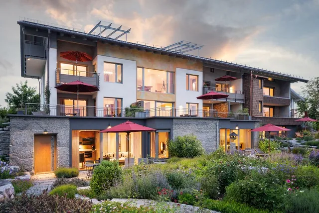 Ferienwohnungen "Lebensart am See", exklusive, moderne FEWO direkt am See.