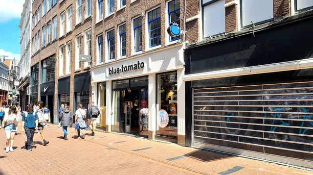 Blue Tomato Shop Amsterdam