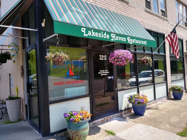 Lakeside Haven Family Restaurant