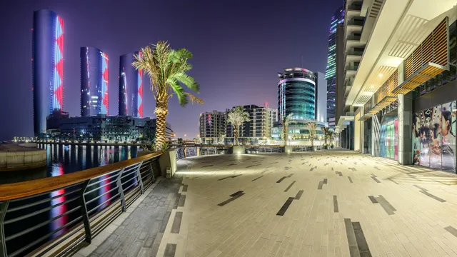 The Harbour Row - West