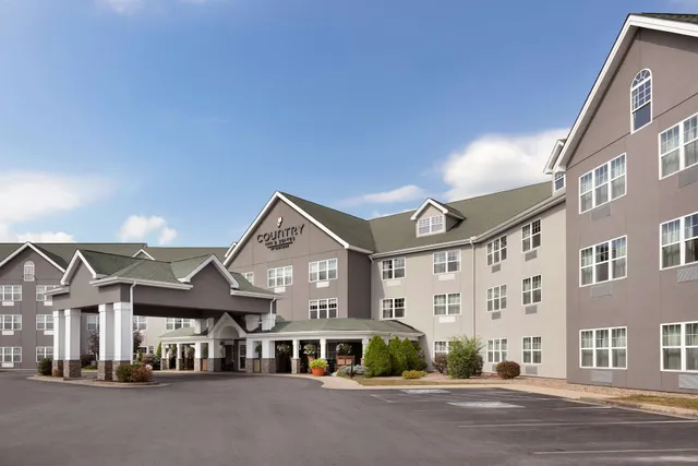Country Inn & Suites by Radisson, Beckley, WV