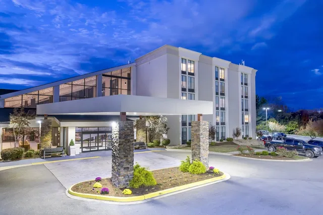 Candlewood Suites Roanoke Airport, an IHG Hotel