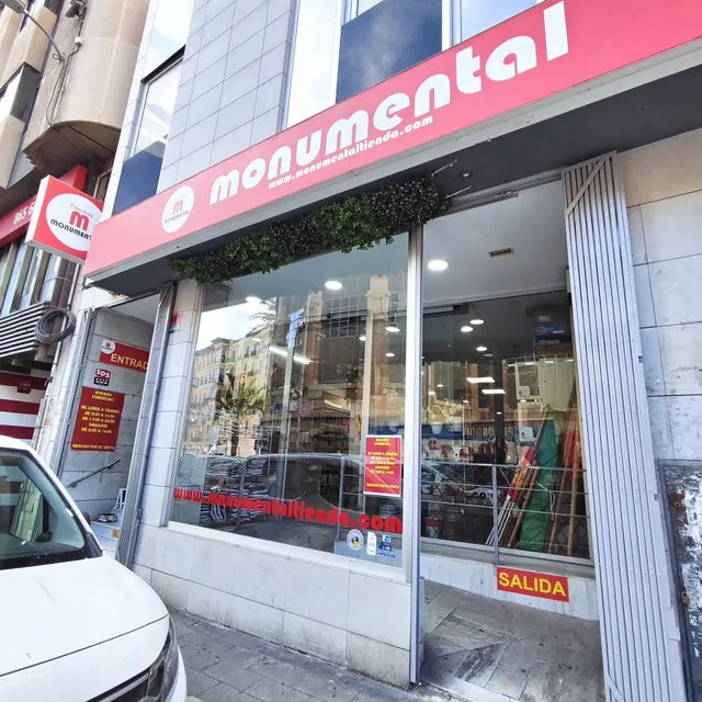 Bazar Multiprecio Tienda monumental