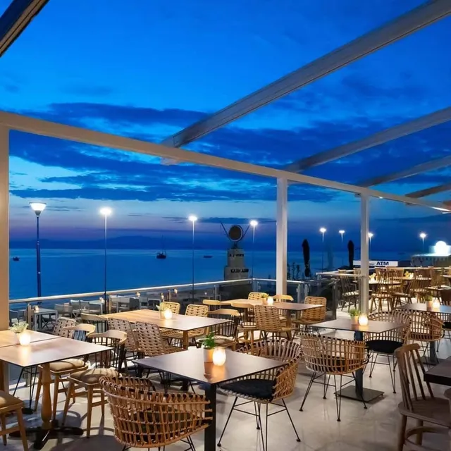 Amfora Restaurant Bar