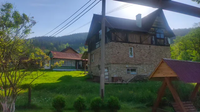 Sadyba "Yablunevyy Sad"