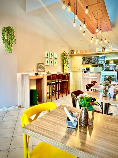 Natural Café - Vegetarian Emporium