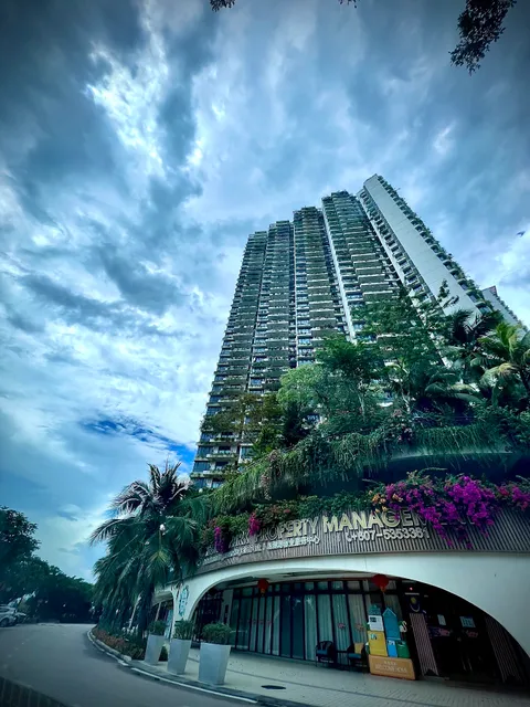 Regalia Park Forest City