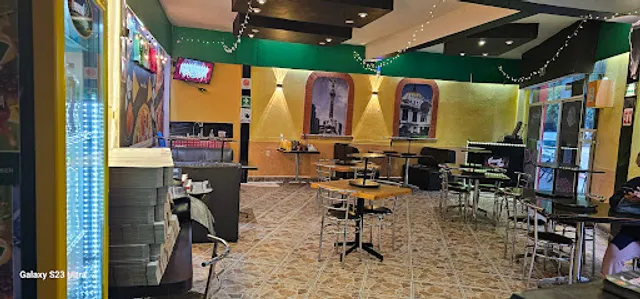 Francoli Italian pizza bosques del valle