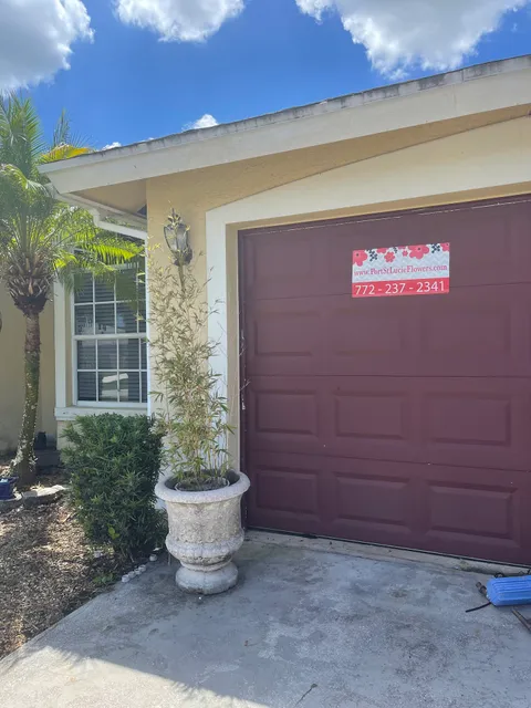 Port St. Lucie Flowers