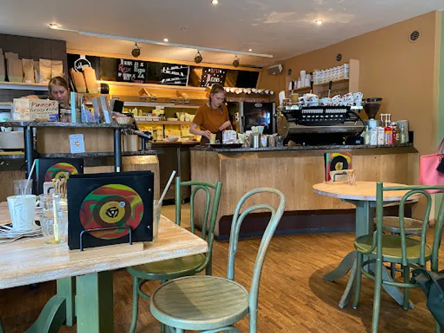 Bagels & Beans Roetersstraat Plantagebuurt